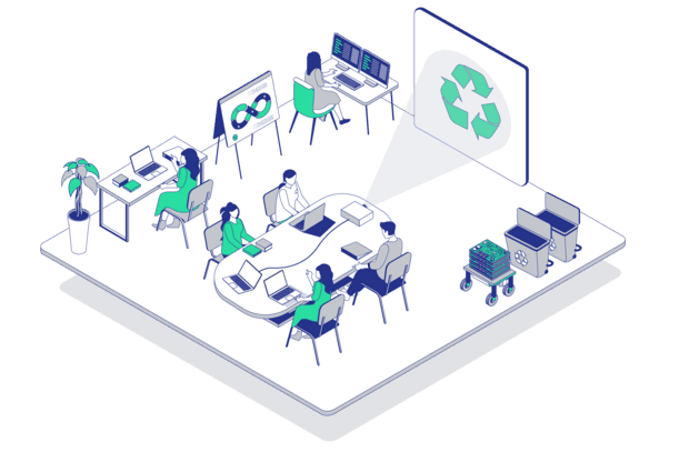 B&uuml;roszene mit mehreren Personen, die an Laptops arbeiten, und einem Recycling-Symbol auf einer Leinwand.