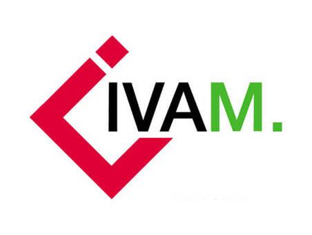 Logo von IVAM: Roter, geschwungener Rahmen mit schwarzem Text &bdquo;IVAM&ldquo; und gr&uuml;nem &bdquo;M.&ldquo; daneben.